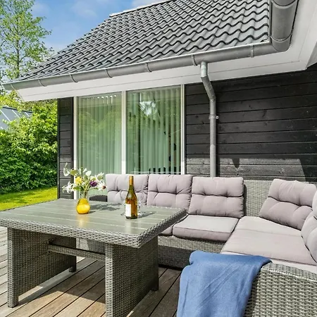 Belle Maison De 4 Chambres À Odder Hébergement de vacances