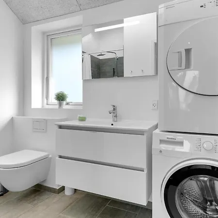 Belle Maison De 4 Chambres À Odder * Odder