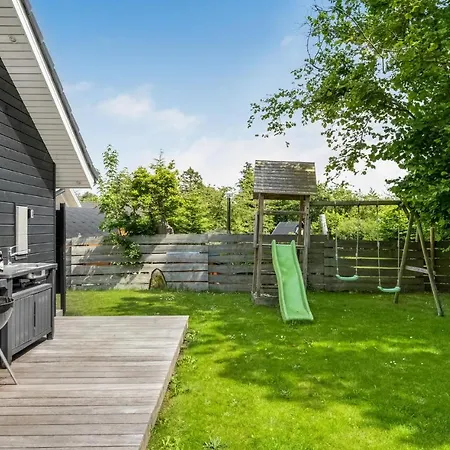 Belle Maison De 4 Chambres À Odder Hébergement de vacances
